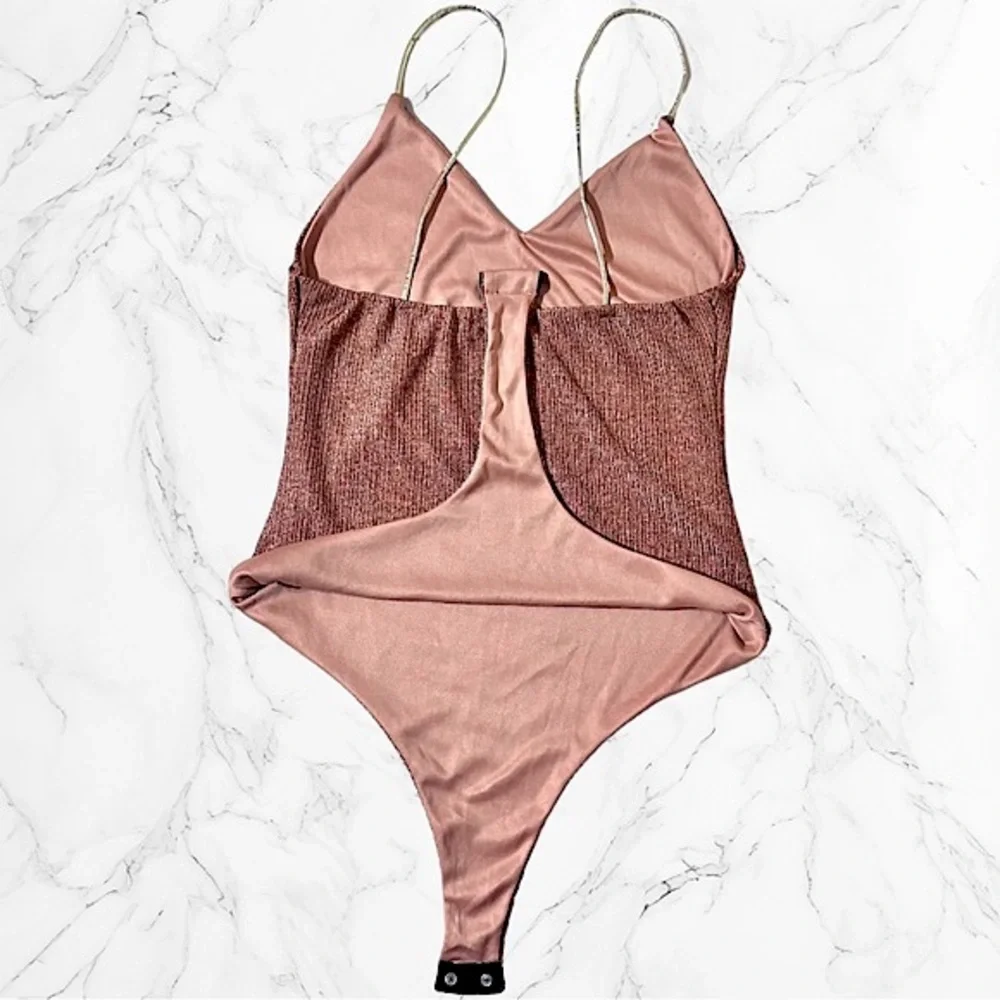 Fashion Nova “Sleek and Slay” Bodysuit Rose Gold Med - Picture 3 of 8